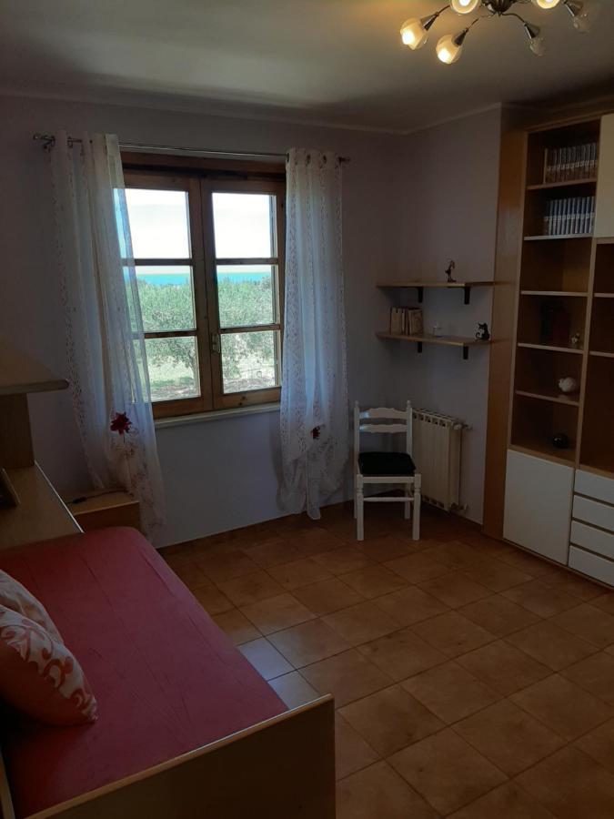 Casanonnavittoria Bed & Breakfast Теразини Екстериор снимка