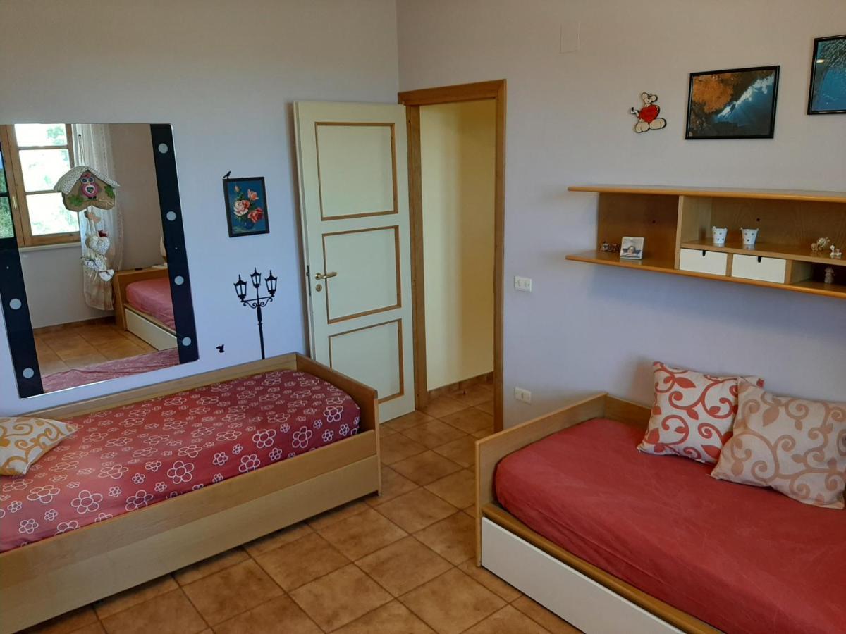 Casanonnavittoria Bed & Breakfast Теразини Екстериор снимка